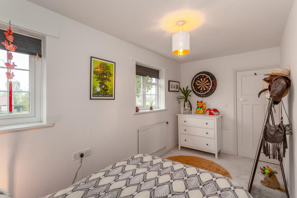 bedroom 3b
