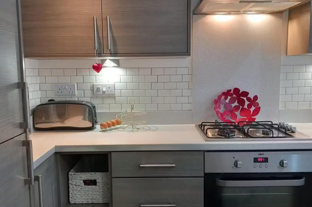 5be3a588-3ff7-4c57-aab6-fedcfc53191b