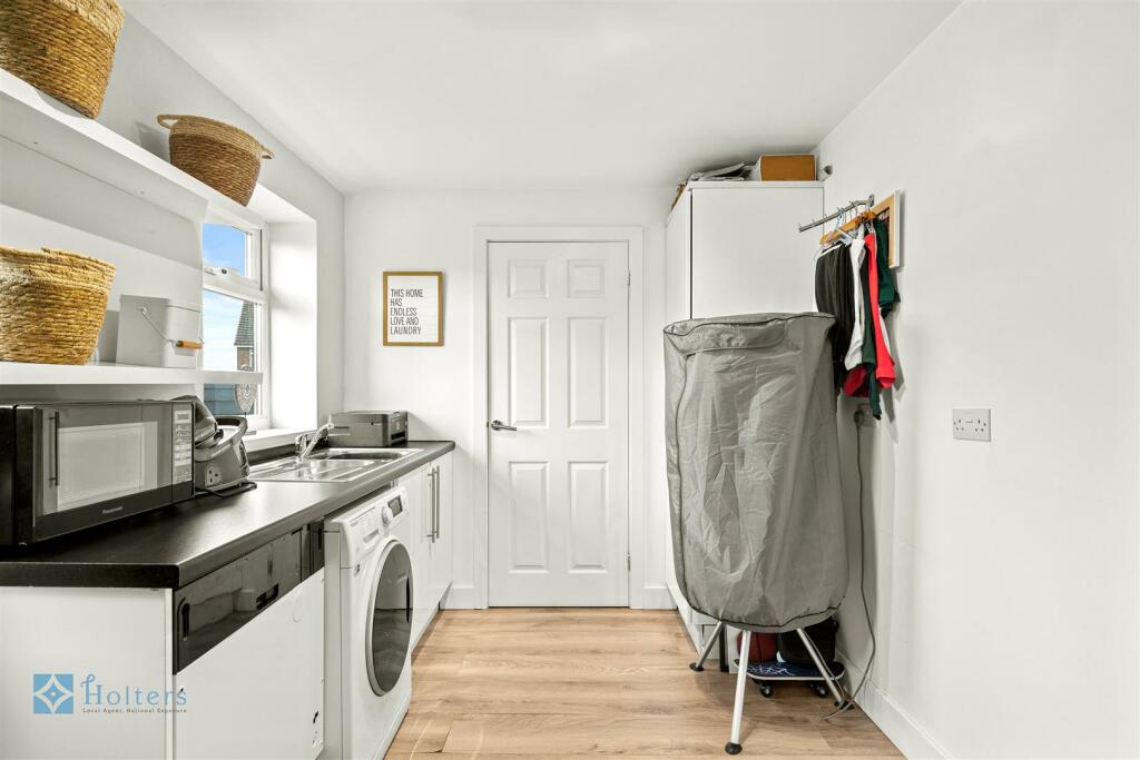 093219TennysonClose-14.jpg
