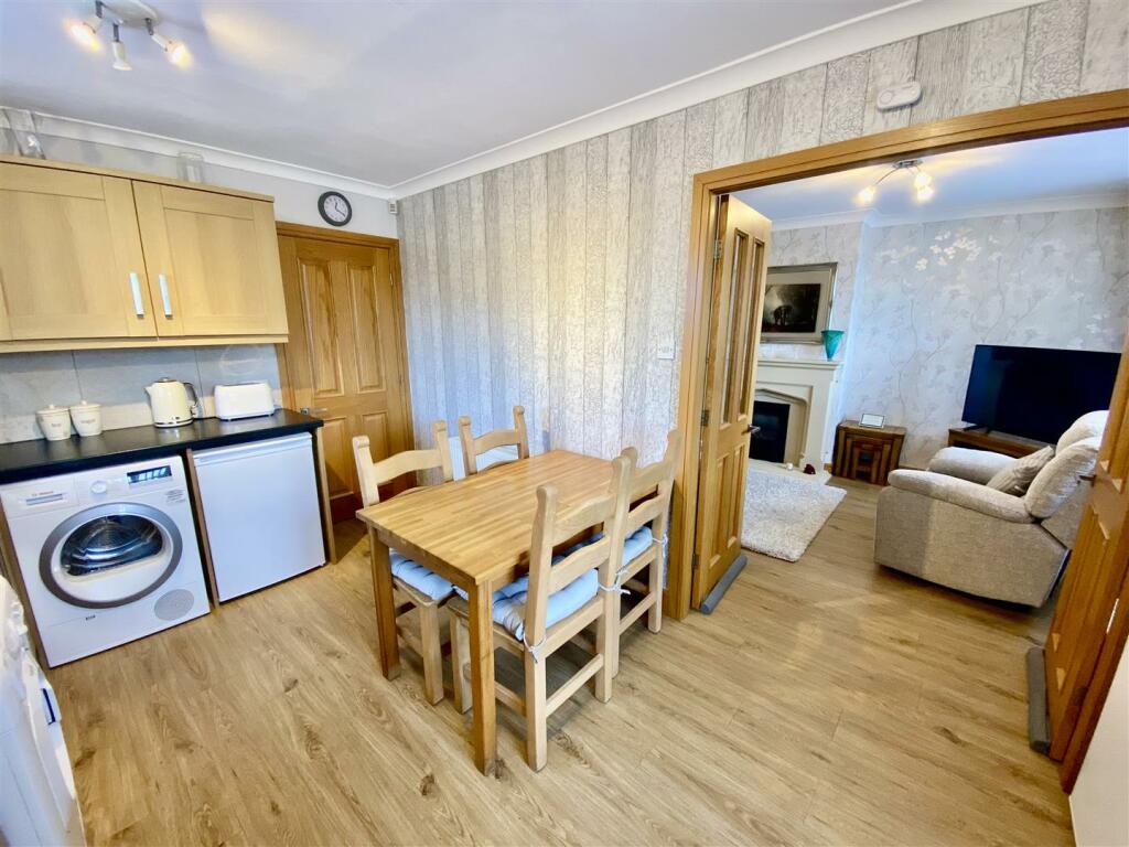 Bramleys Estate Agents - Spring Bank Drive - Mirfi