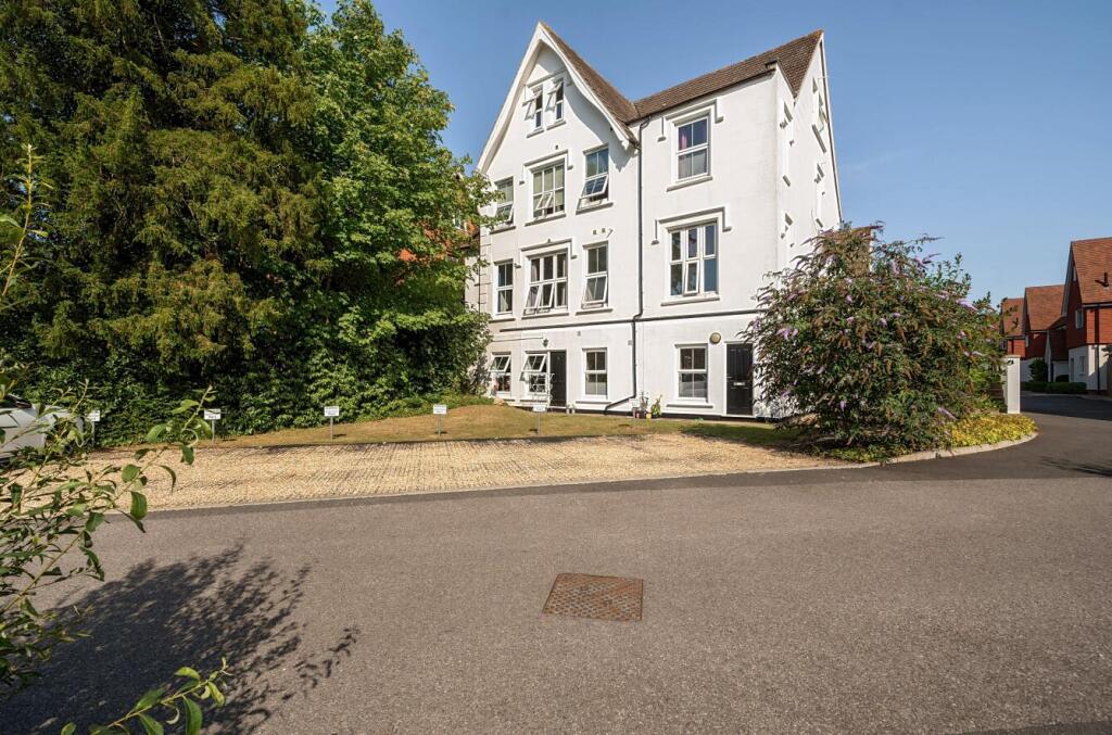 London Road, 1st Floor, Guildford