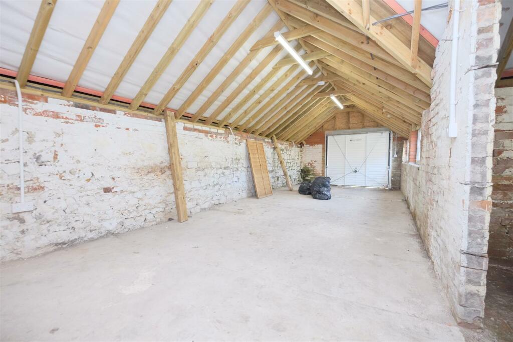 Hollis Morgan Auctions