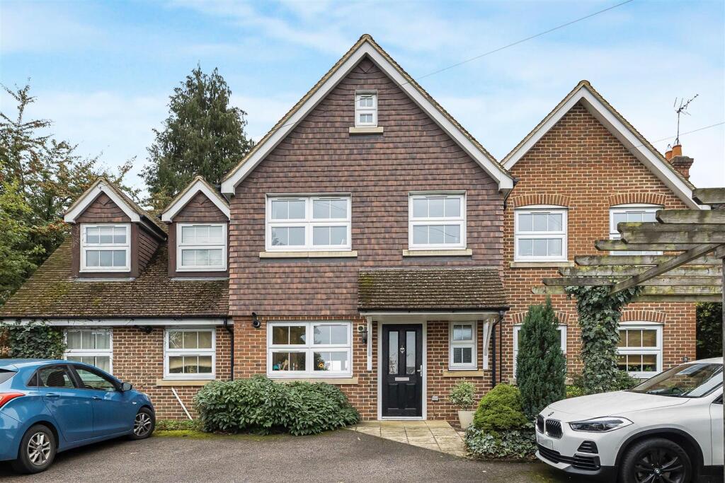 Photo 14-10-2025, 12 04 07.jpg