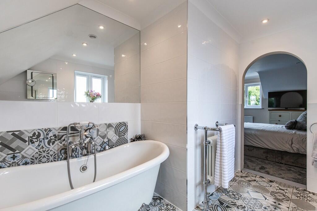 The Brambles-12 c...