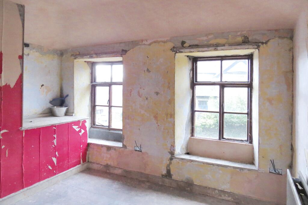 Serpentine Cottage, Queens Road, Kendal, Cumbria, LA9 4PH