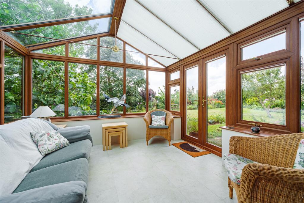 3 The Green, Church Stowe