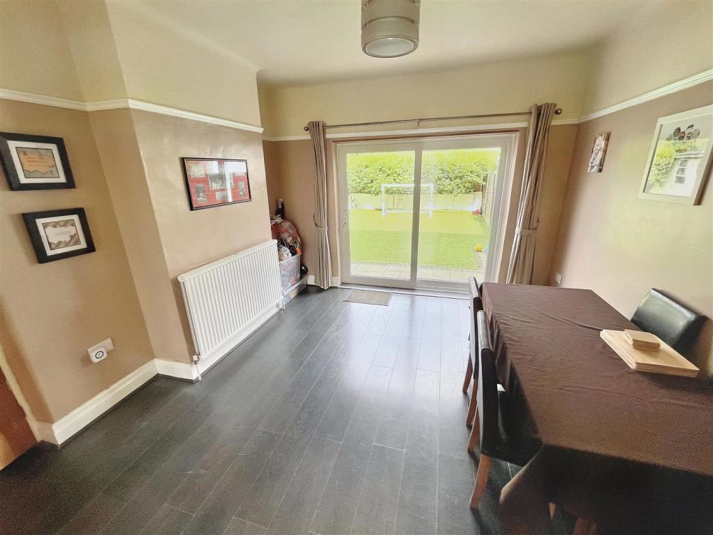 Dining Room Aspect 2.jpg