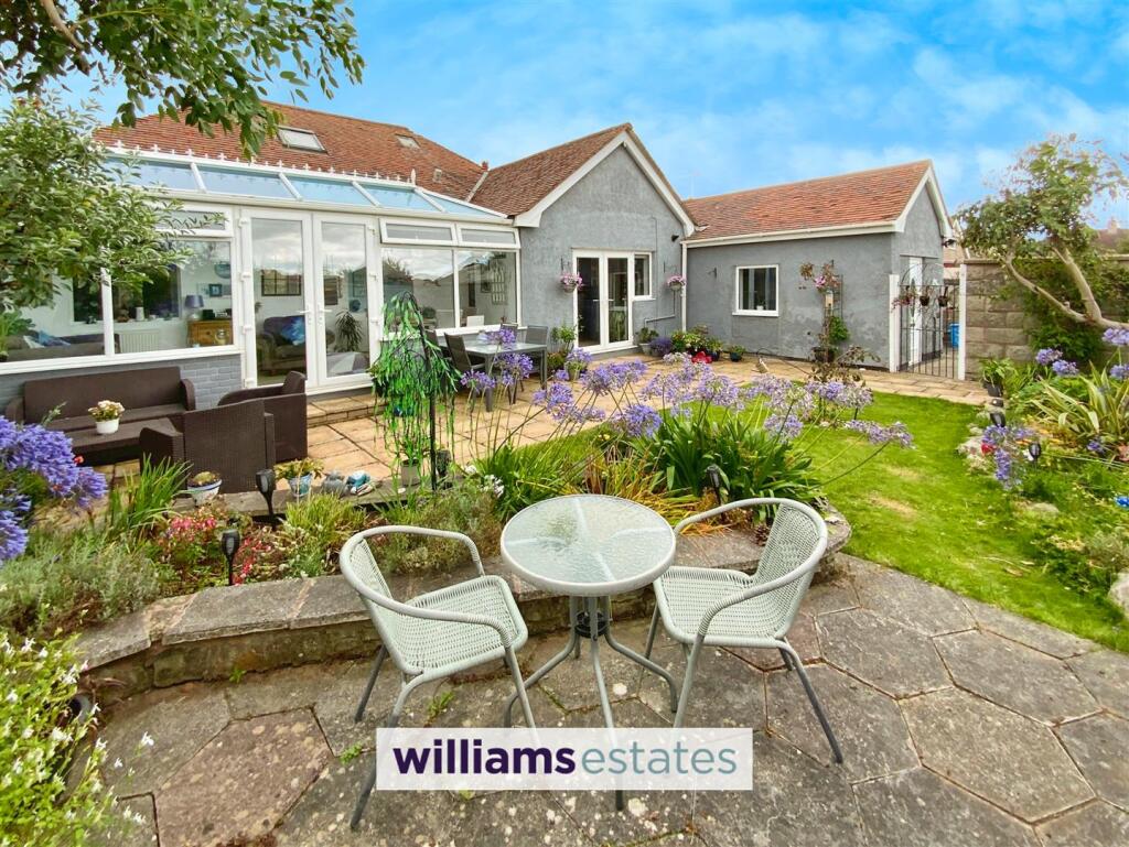 rear garden &amp; patio