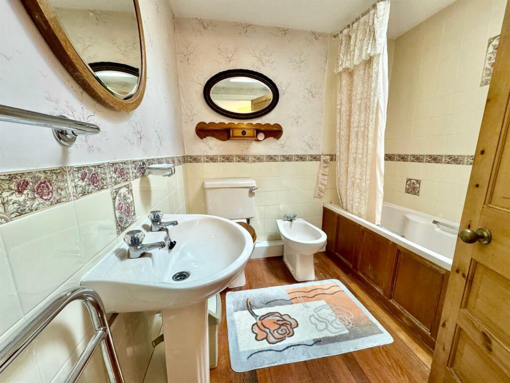 PHOTO-2024-09-02-20-12-46 (8).jpg