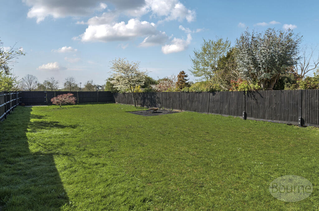 eefe985f-e94b-46e...