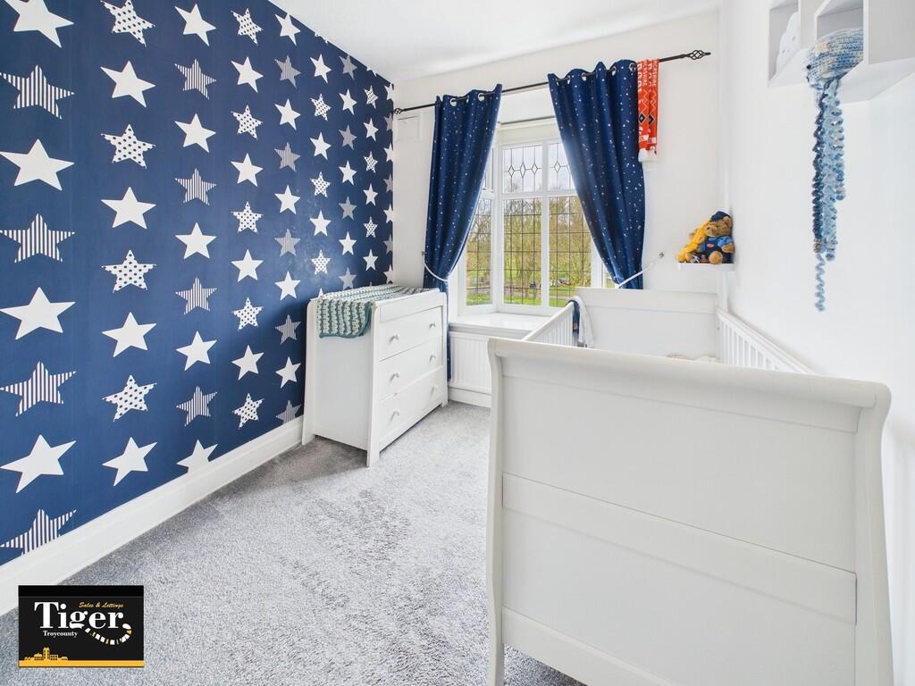 CAM02176G0-PR0528...