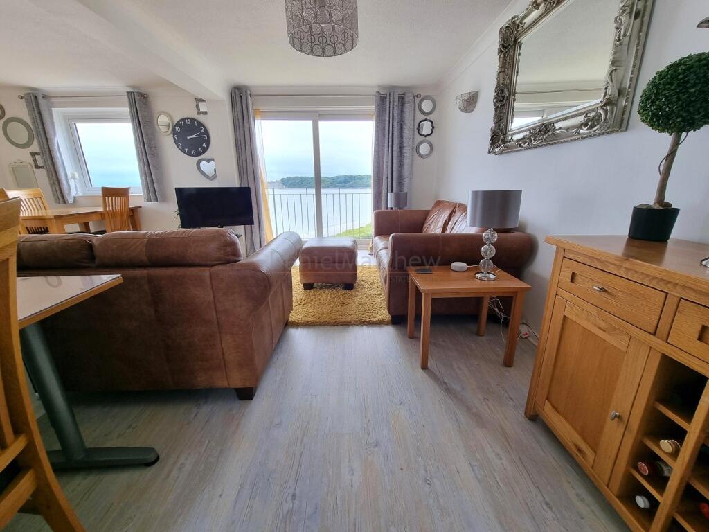Dining room/ Lounge