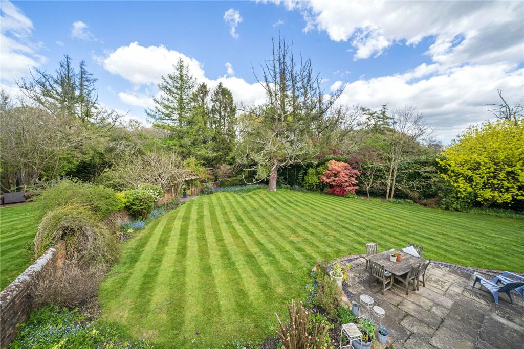 Rear Gardens