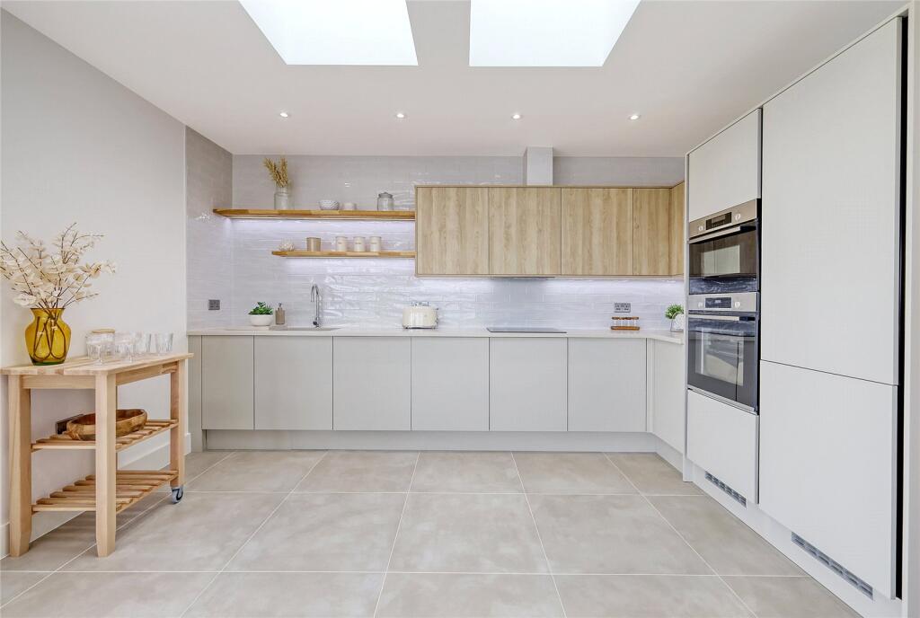 Previous Show Home