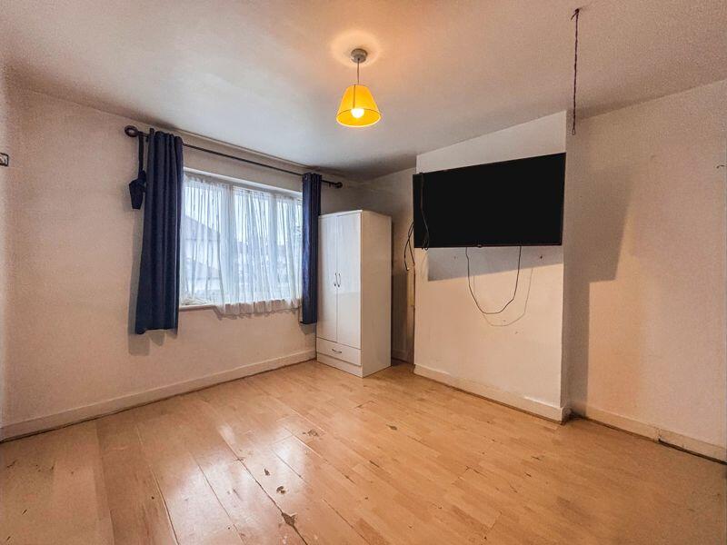 Double Bedroom