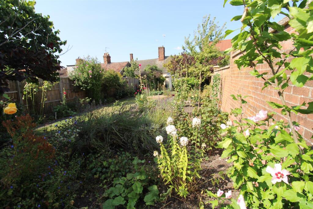 Rear Gardens