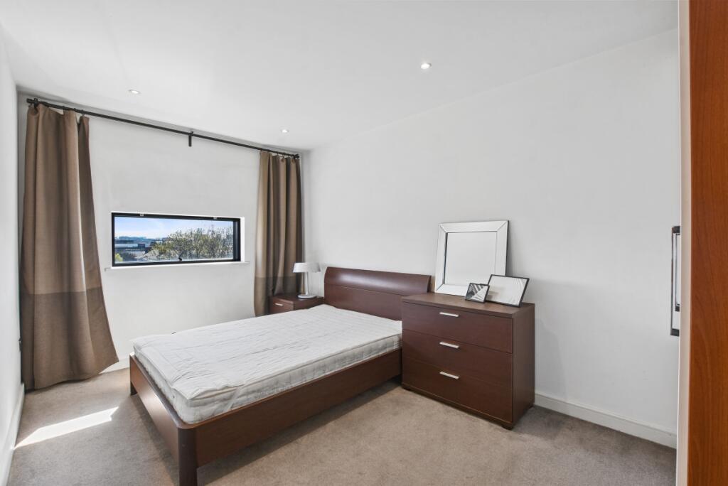 Kings Quarter Apa...