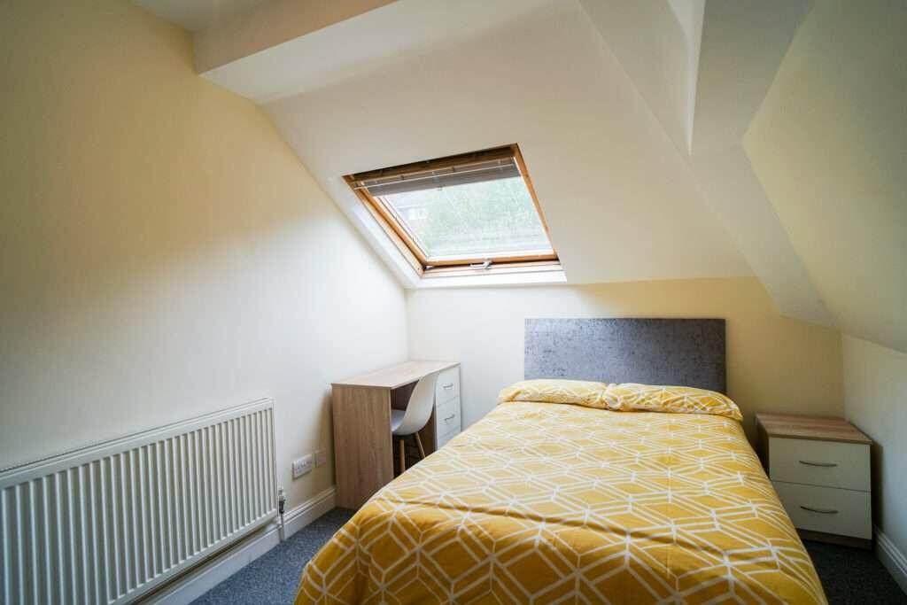 94_Harcourt_Road