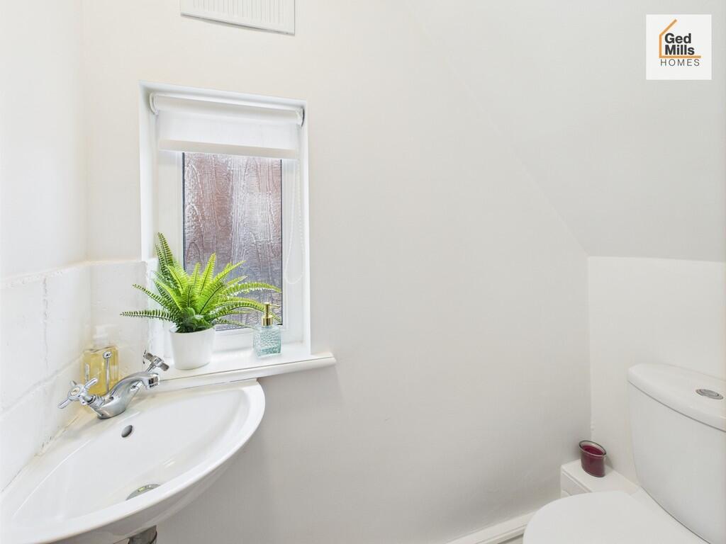 CAM04261G0-PR0067...