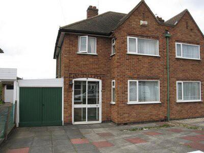 Carlton Drive, Wigston, Leicestershire, LE18