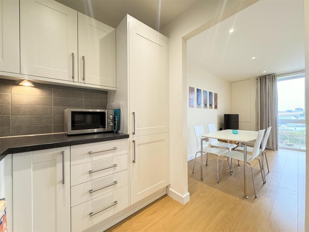Kitchen Dining