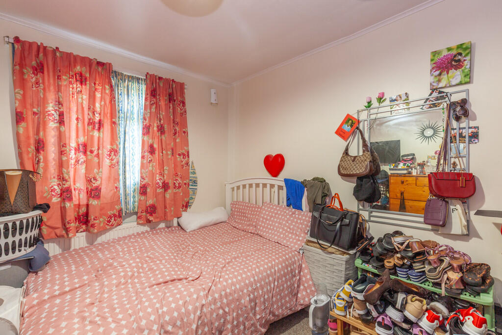 Bedroom- Angle 1....