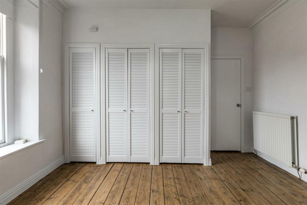 13_3 Gladstone Street Hawick 16.JPG