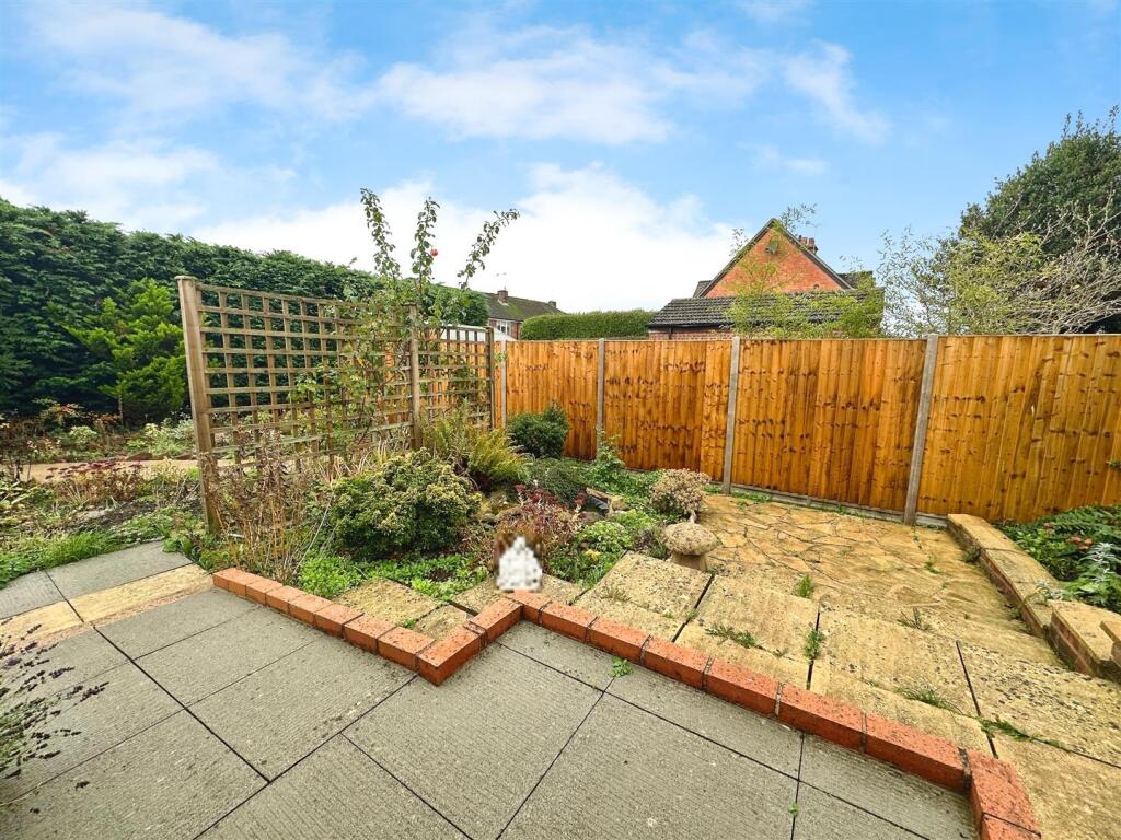 a8effcd2--4FF1-94B4-4A4311916B22-89974-000018AD069