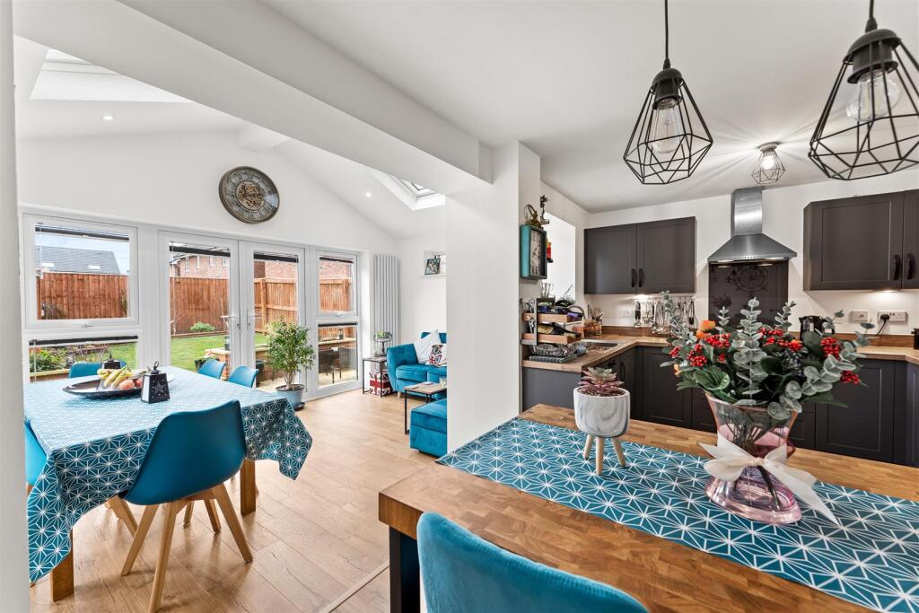 Kitchen Diner