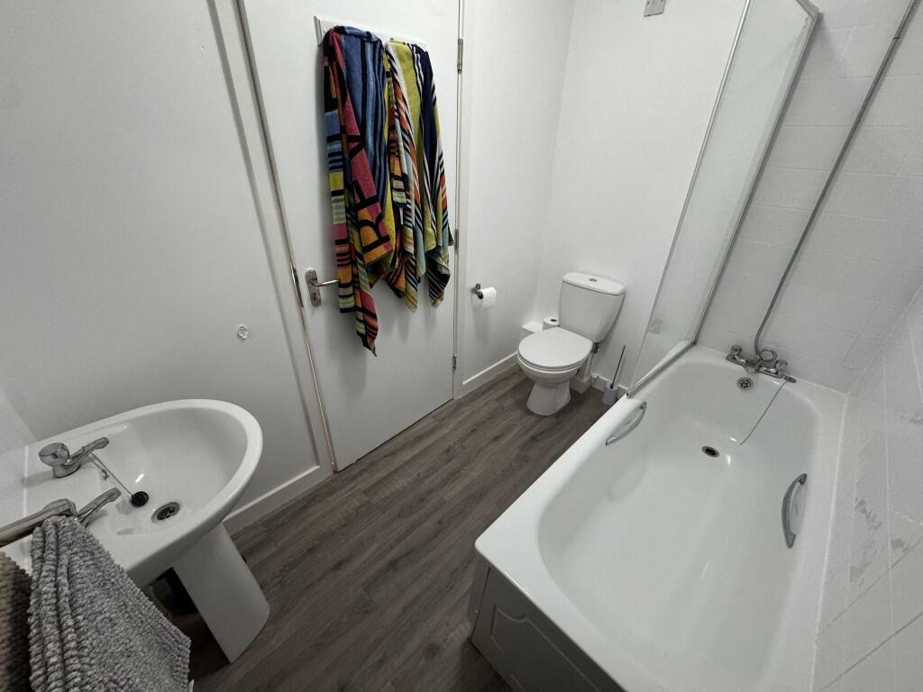 Master en-suite