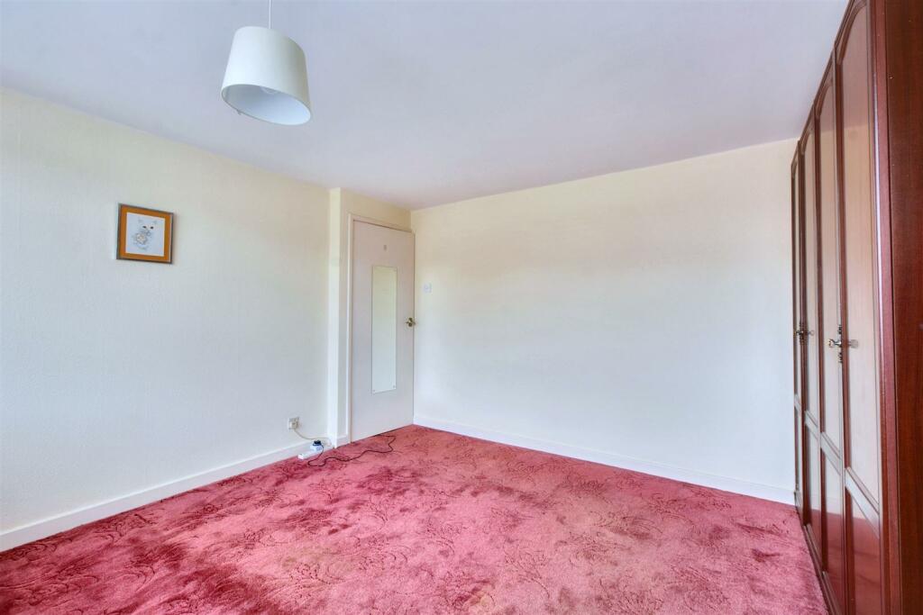 Bedroom 2_2.jpeg