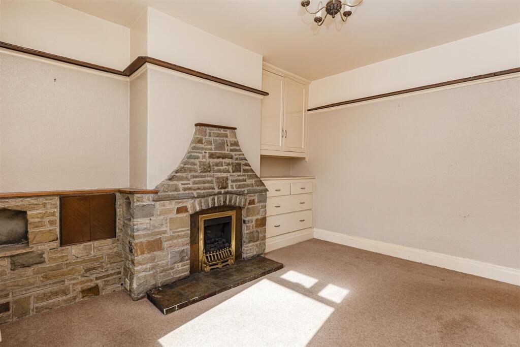 Bramleys Estate Agents - The Crescent - New Mill (