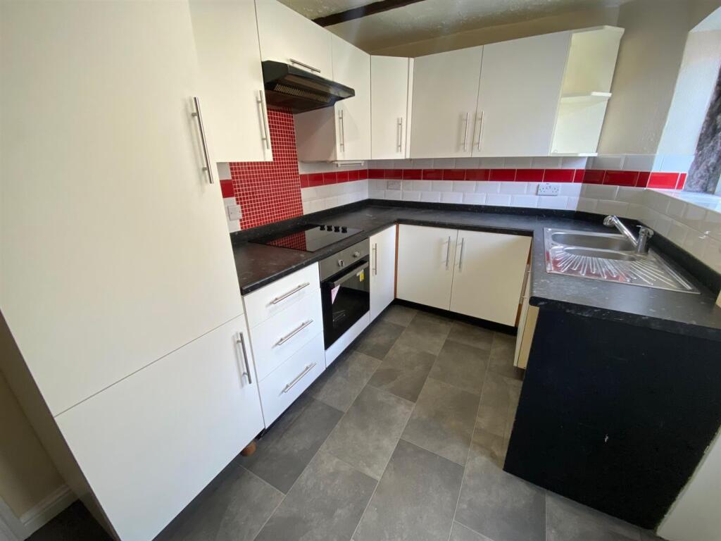 kitchen new other.jpg