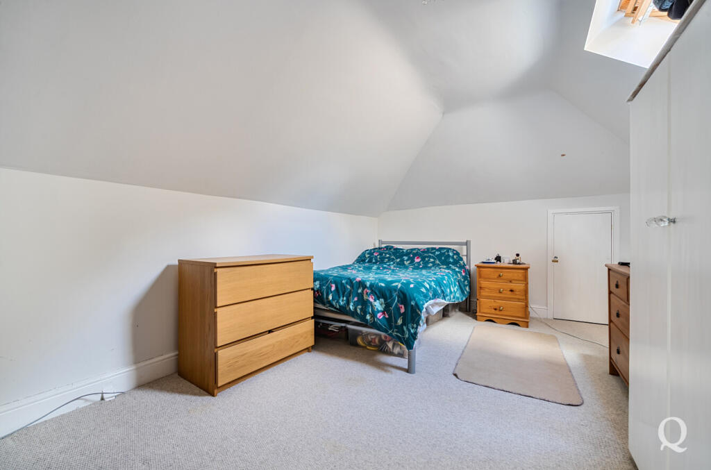 c566e3cf-961b-4d3...