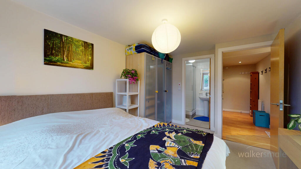 Flat-7-Woodside-Court-11192025_203624