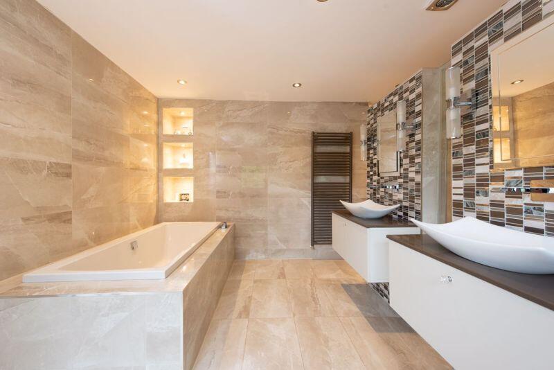 Ensuite