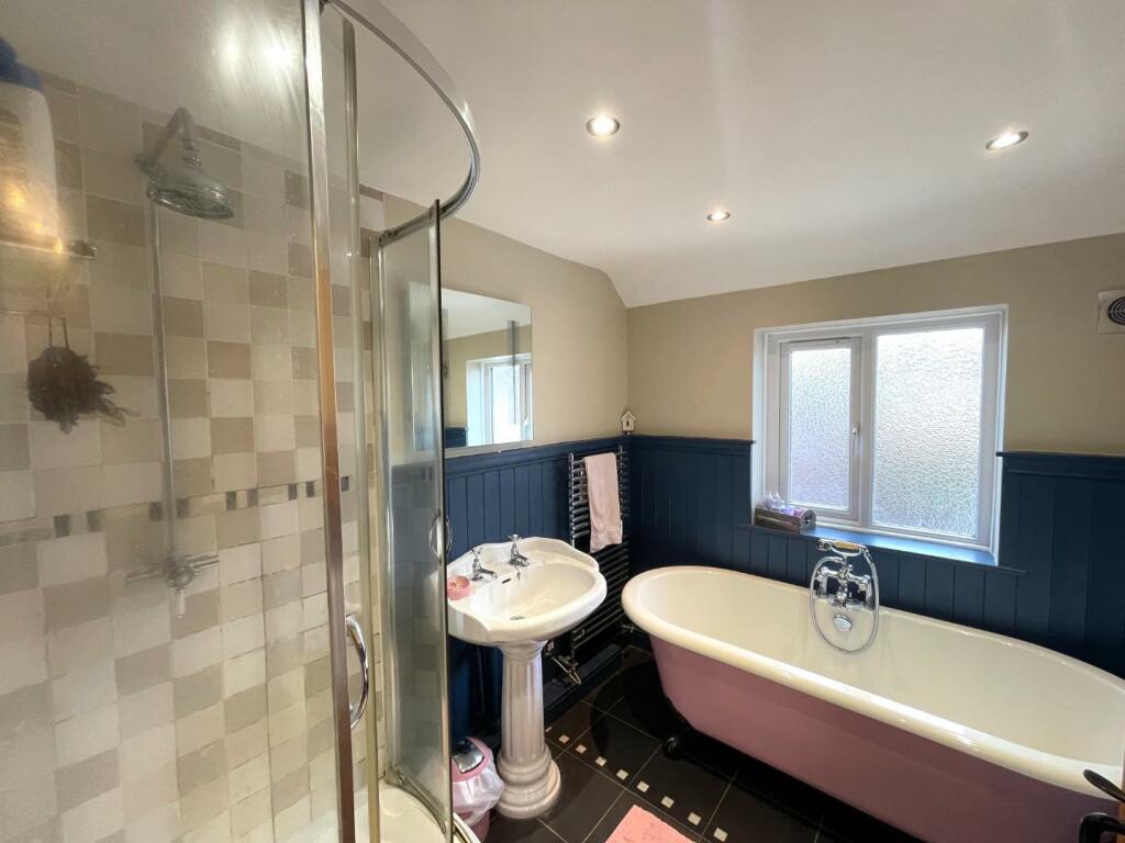 Bathroom Two.JPG