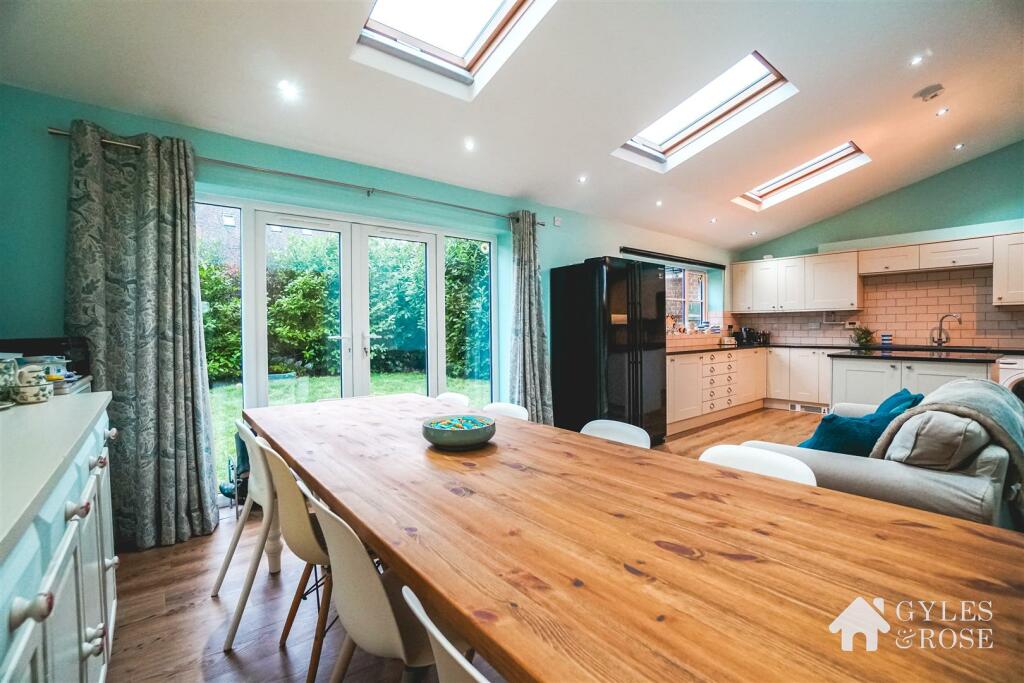 Kitchen / Diner