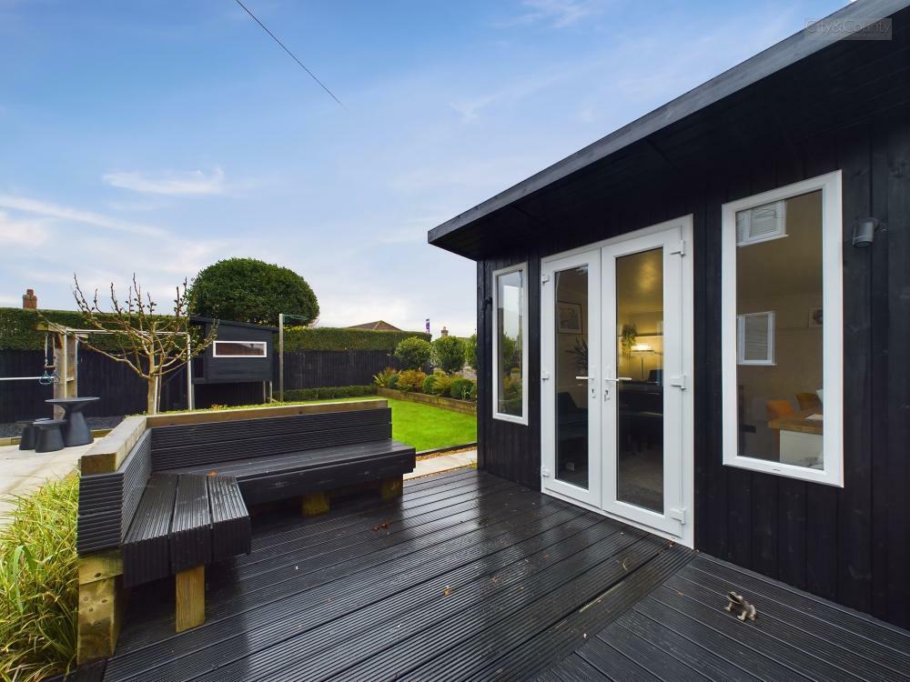 Garden Office