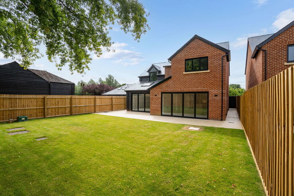 Meadow View-9_172...