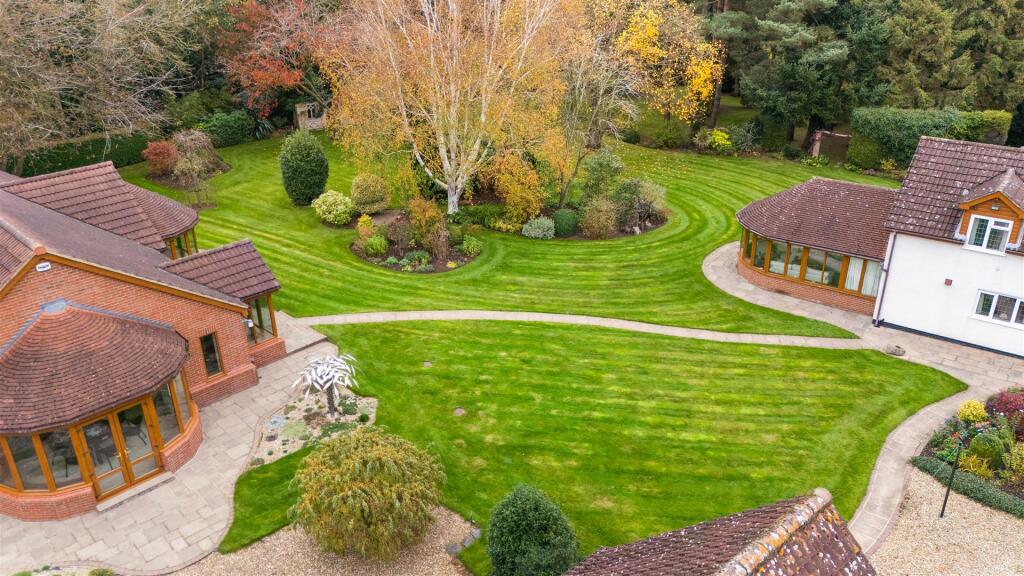 DJI_20241107115505_0594_D.jpg