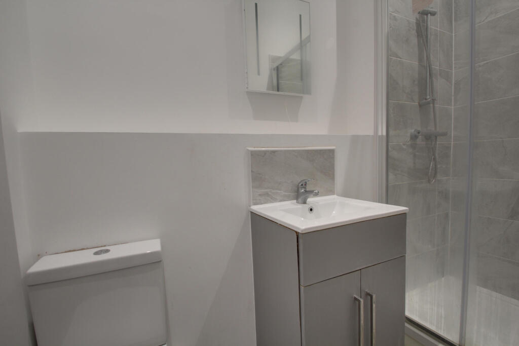 Shower-WC