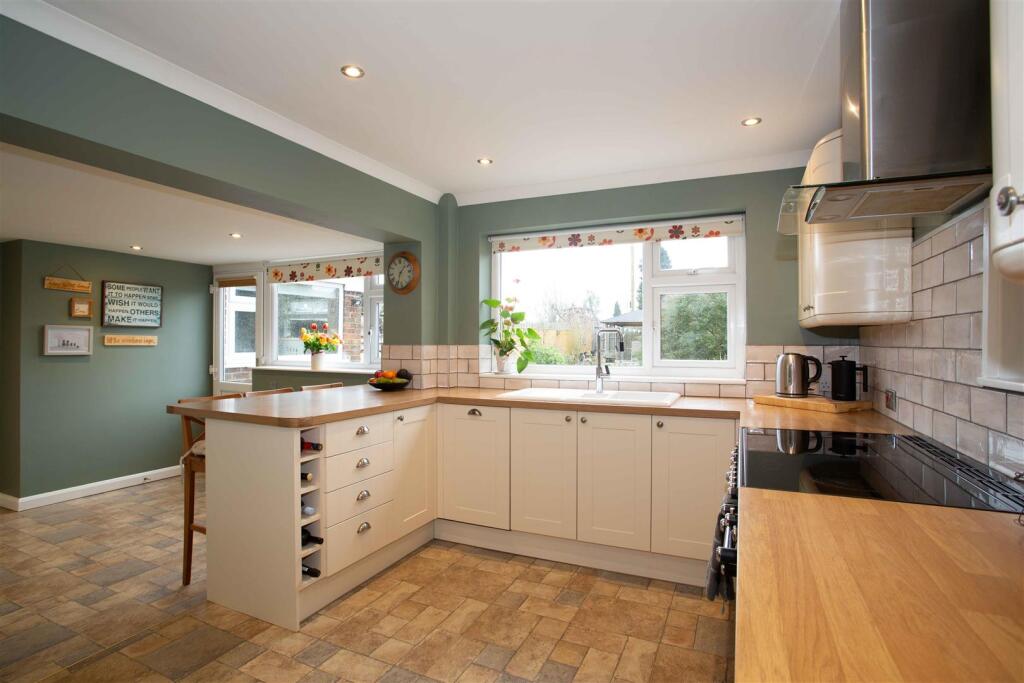Kitchen Diner