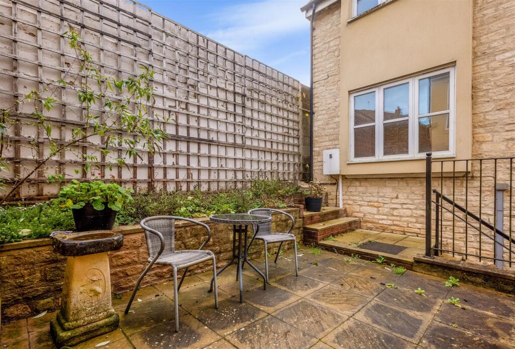 10 Merchants Place 2009-14.jpg