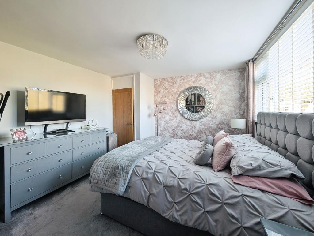 bb53fd46-PXL_20250115_140434323