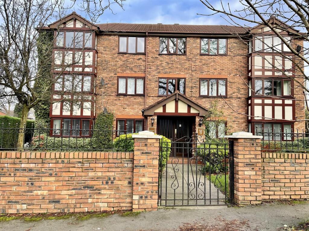 11 Bridgecrest External.jpeg