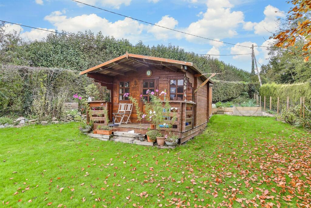 Workshop/Outbuildings