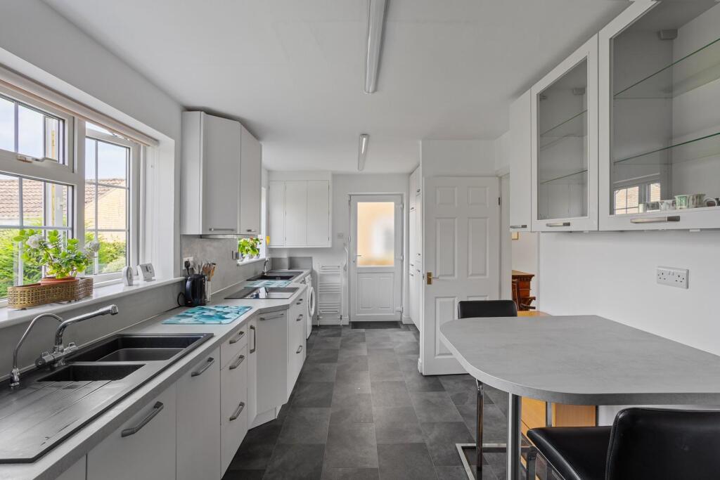 34 Castle Howard Rd-11.jpg