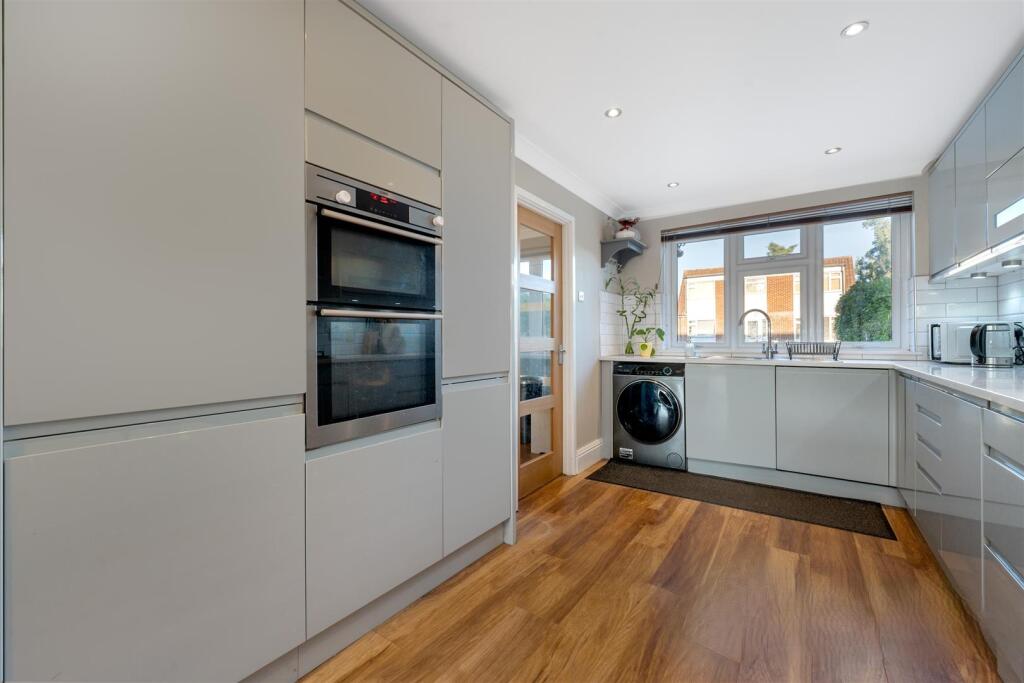 45 Arabia Close_0019.jpg