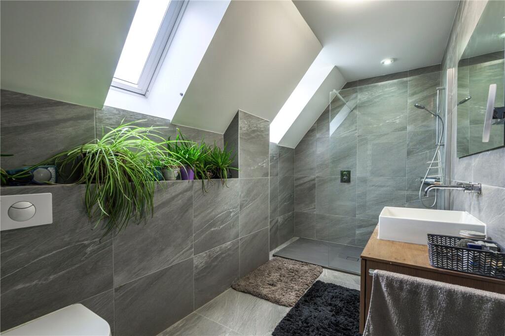 Ensuite Shower Room